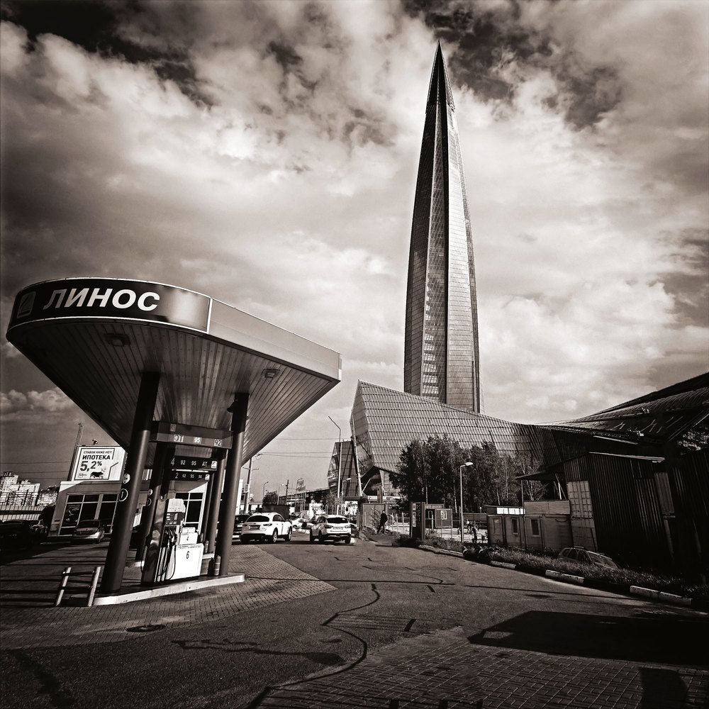 Две колонки (газ - бензин)