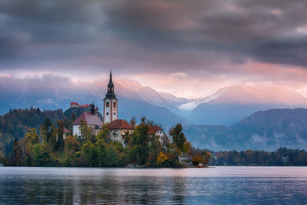 Остров на озере Блед