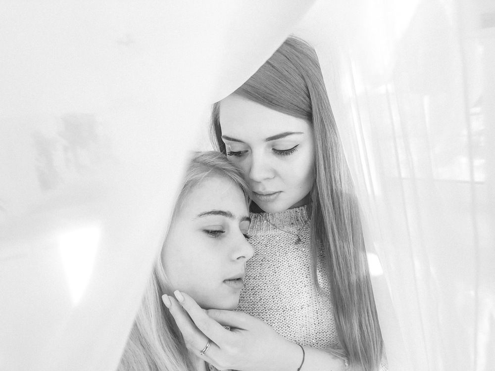 Сестры