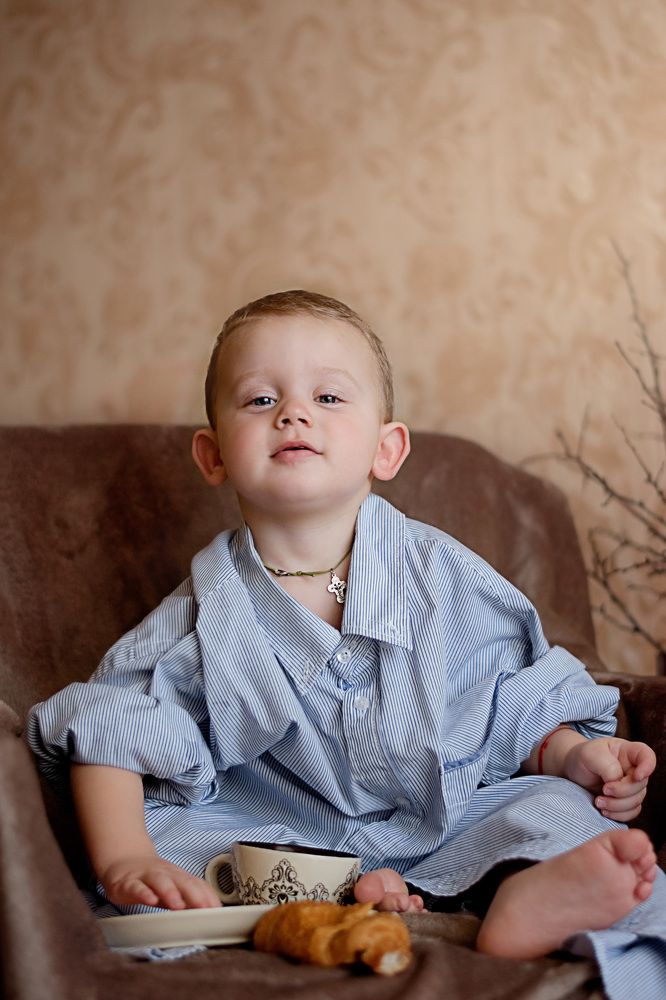 Может кофейку?