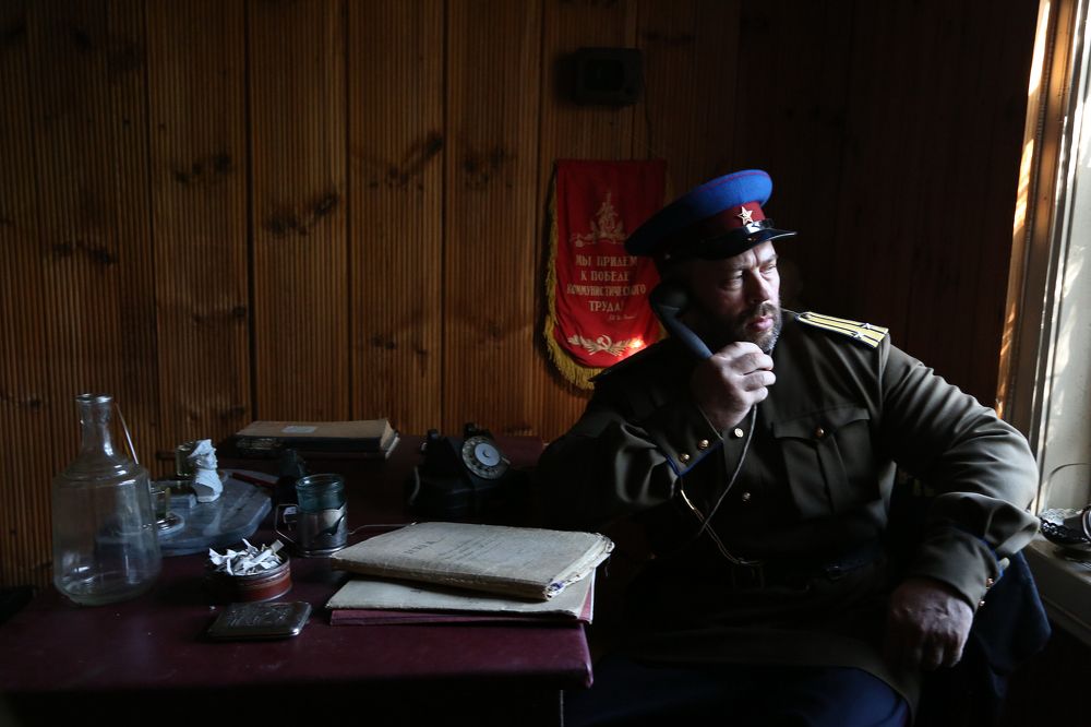 "Подполковник Варламов слушает."