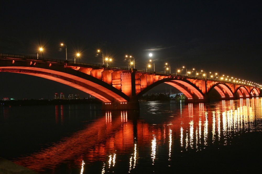 Коммунальный мост.