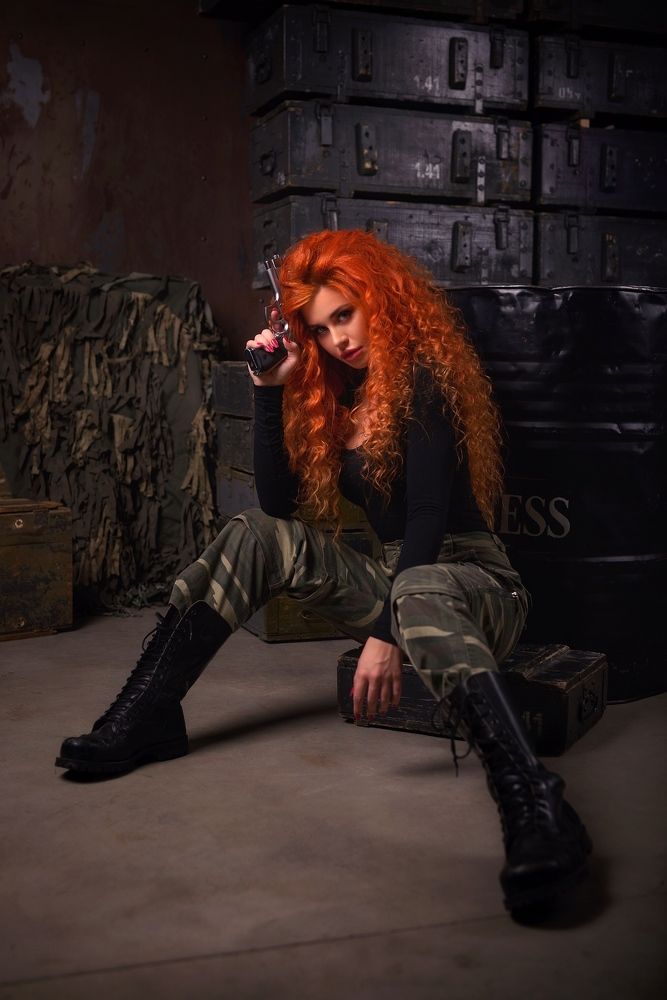 Вооружена и очень опасна