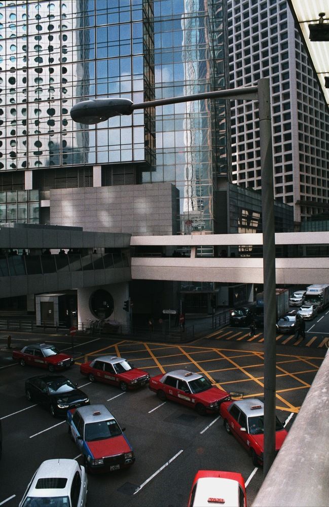 Поток таксистов