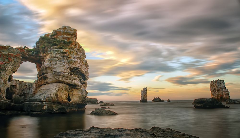 ROCKING AND REFLECTION OF THE SUN