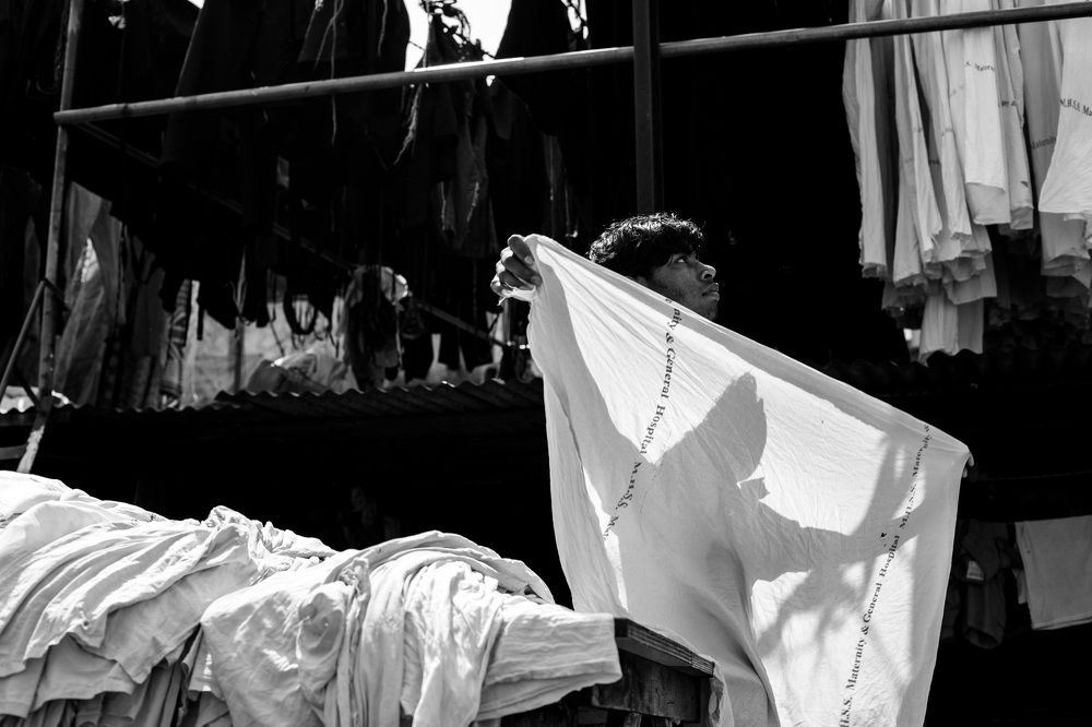 man in dhobi ghat