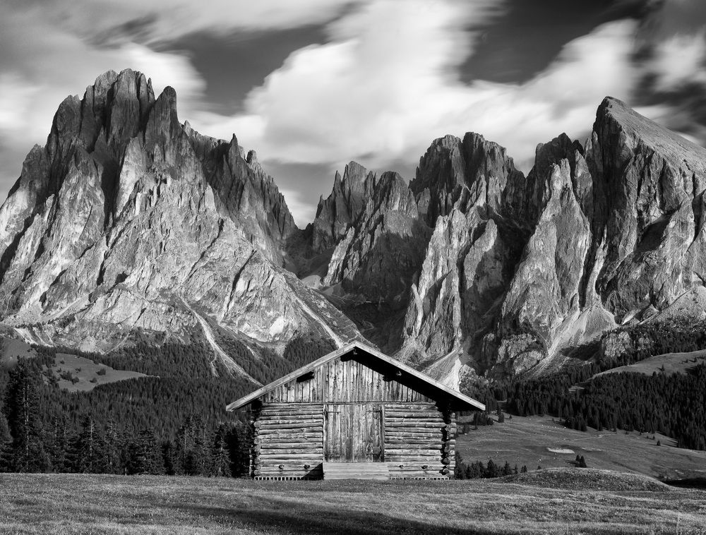 Cabin and the mountains