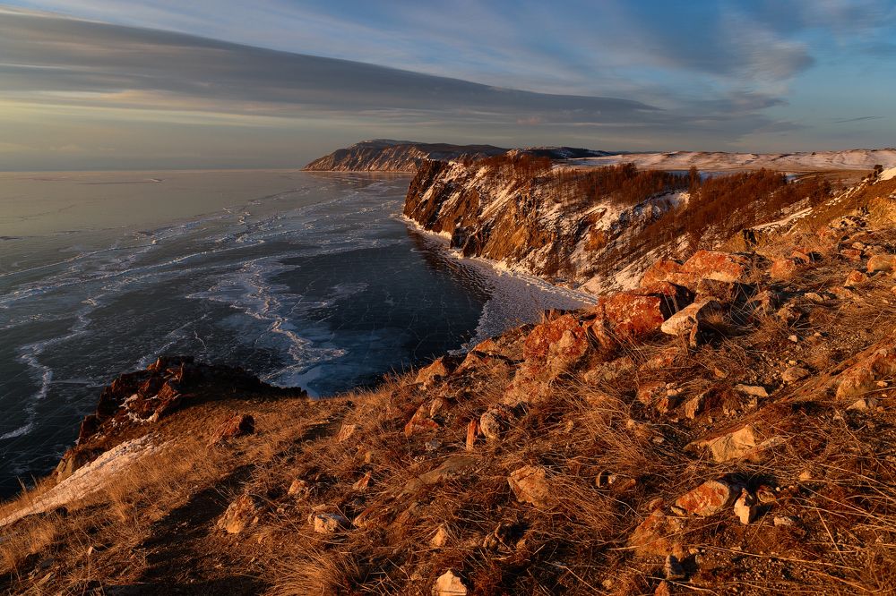 Рассвет на Байкале
