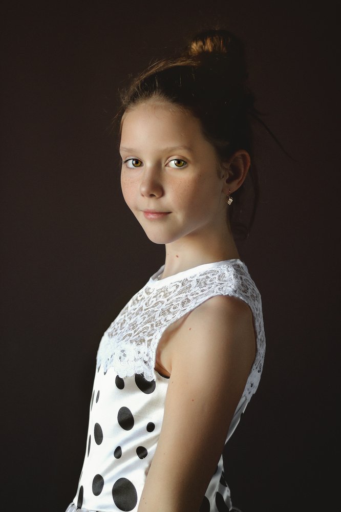 Девочка с серёжкой