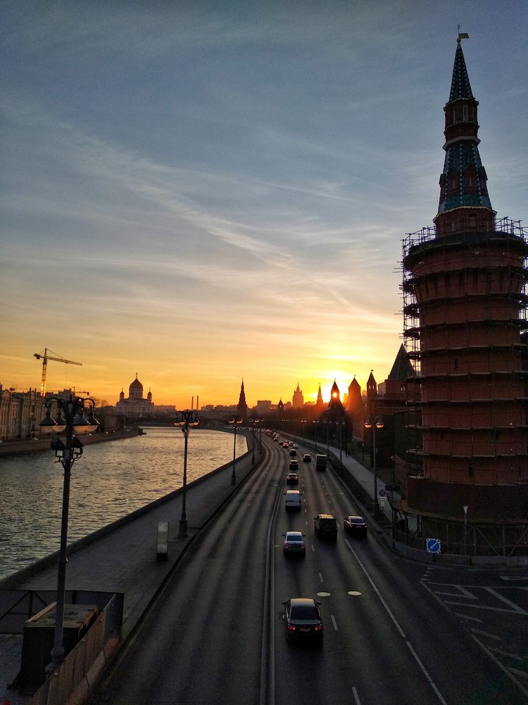 У стен Кремля