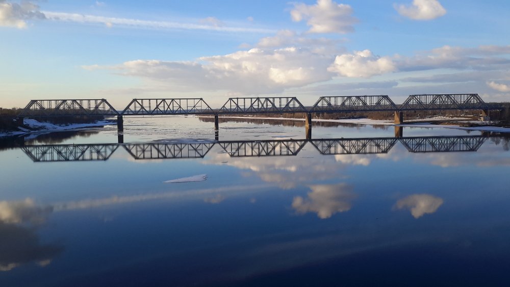 Мост над Волгой