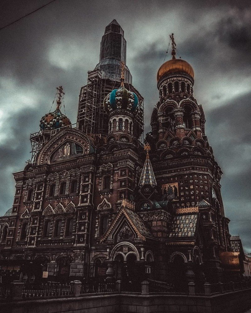 Серость= величие; Серость= несокрушимость.