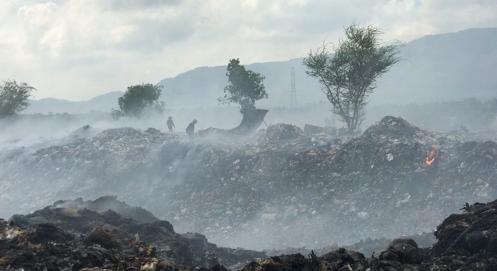 Men’s life on dumping ground