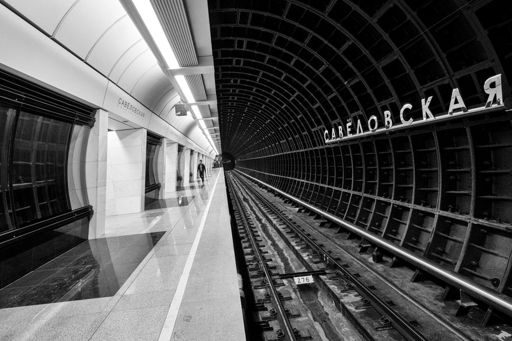Two sides of Moscow Subway