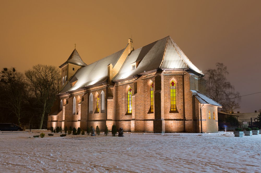 кирха Арнау