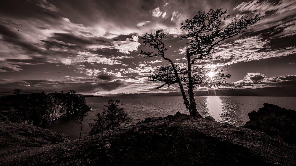 Закат на острове Ольхон, Байкал