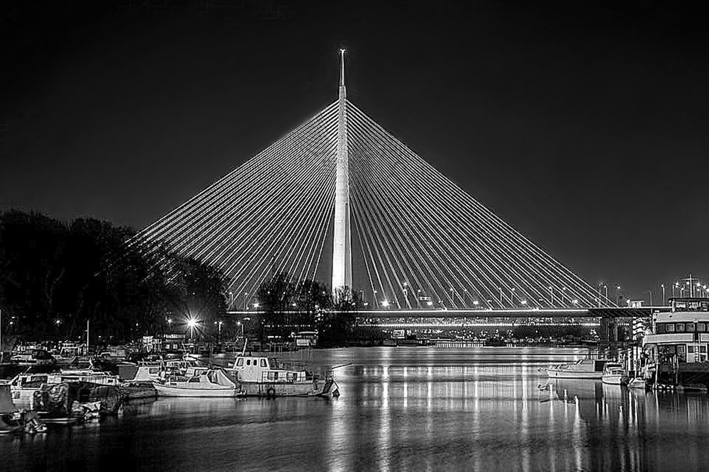 Most na reci Sava u Beogradu