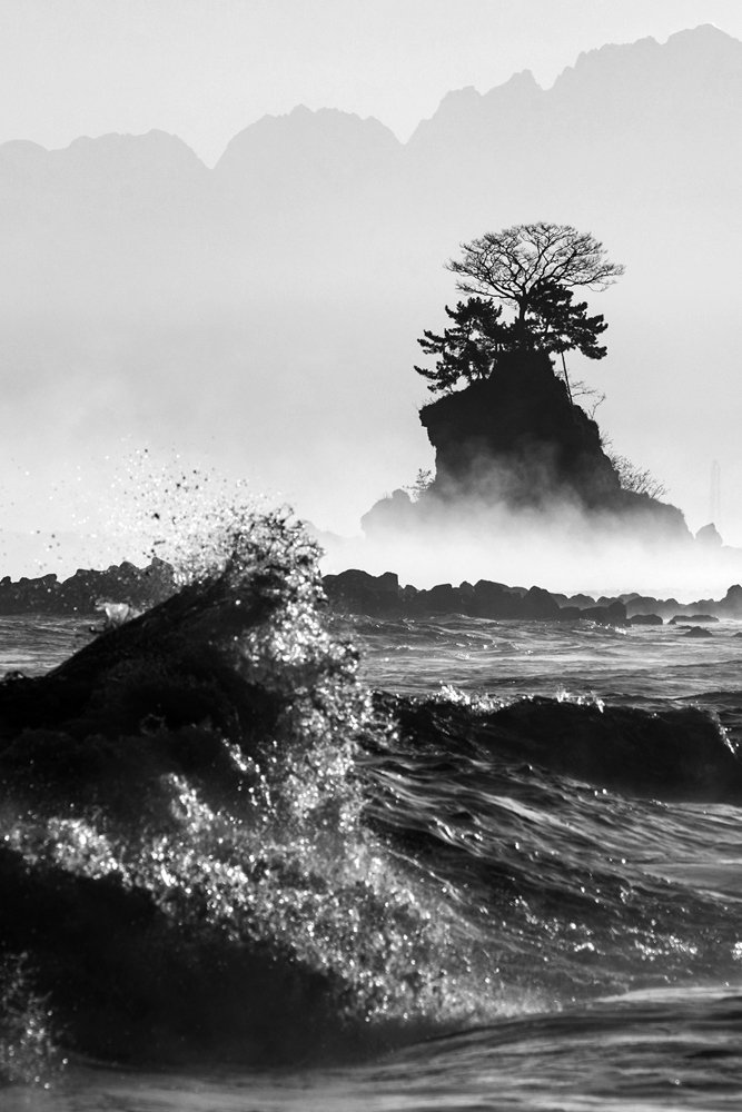 Winter Sea of ​​Japan