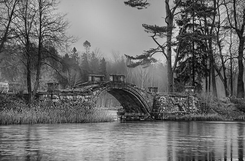 Горбатый мост.