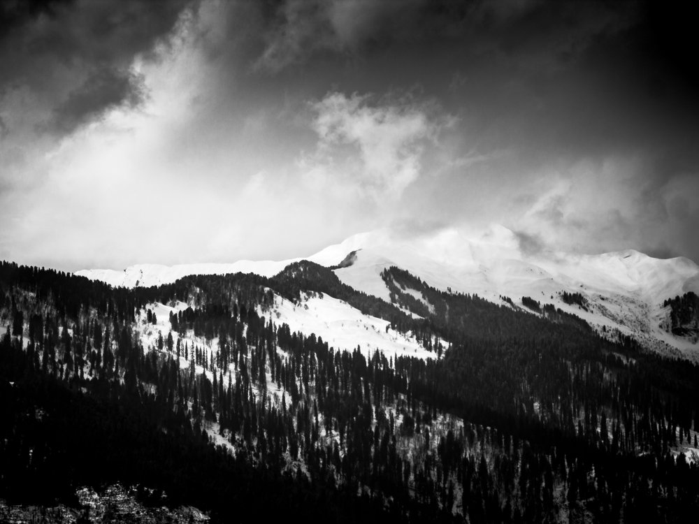 monochromatic Ice