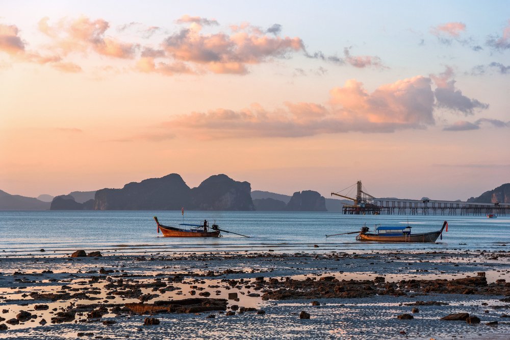 The Coast of Klong Muang