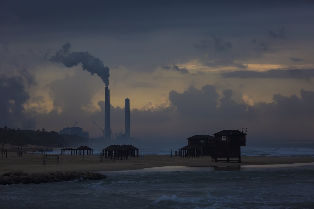Ashqelon's beach in winter.