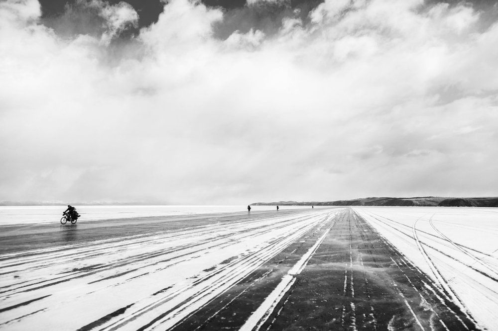 На велосипеде по озеру