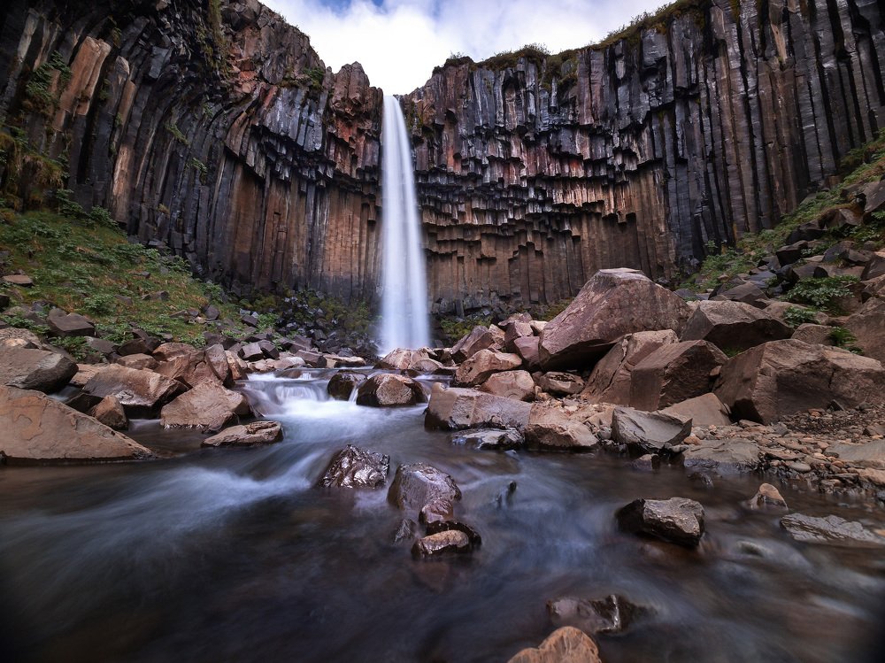 Водопад базальта