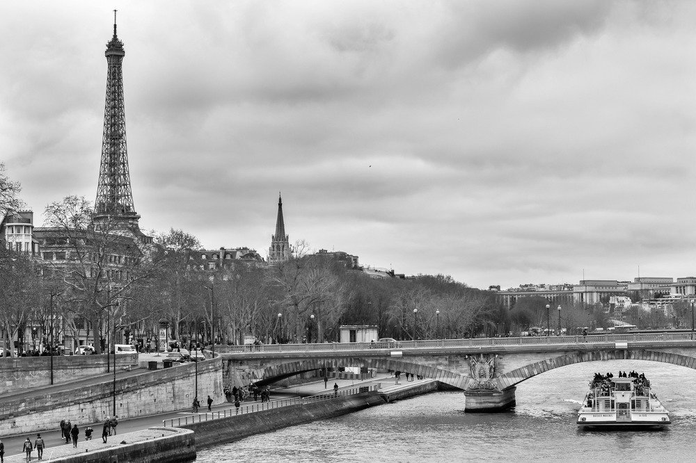 Париж, город любви и романтики