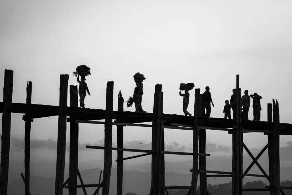 Morning in Ubein bridge