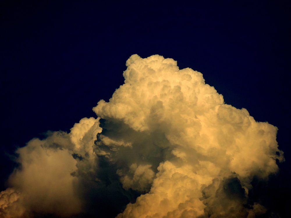 The sky of clouds