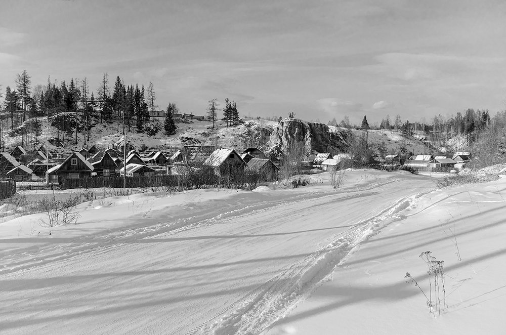 По большаку