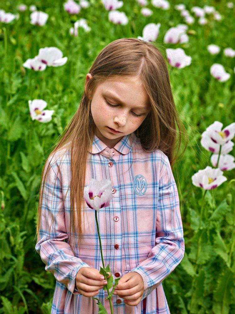 Алиса в белых маках