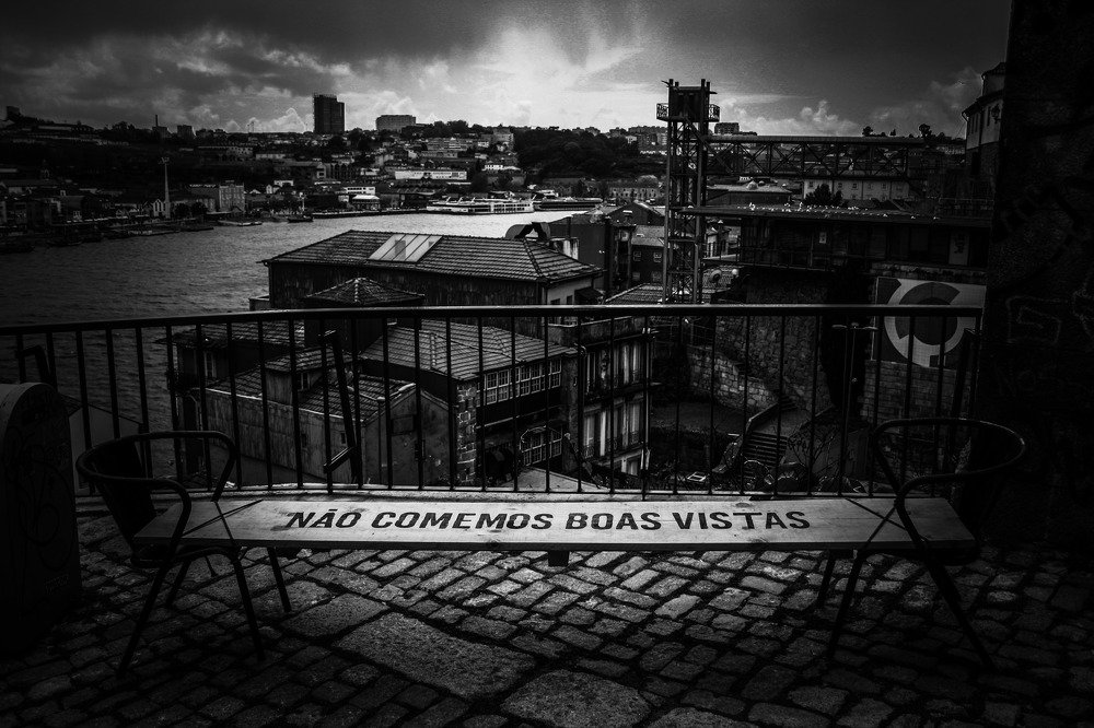 Tourism vs residents