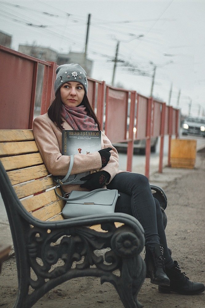 В ожидании трамвая