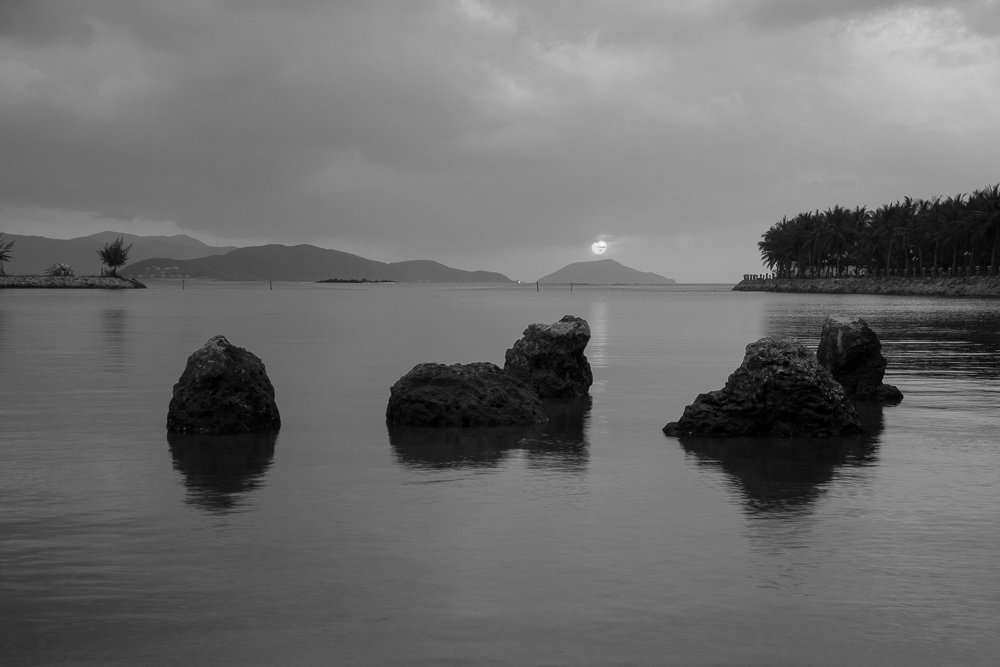 Восход над островами