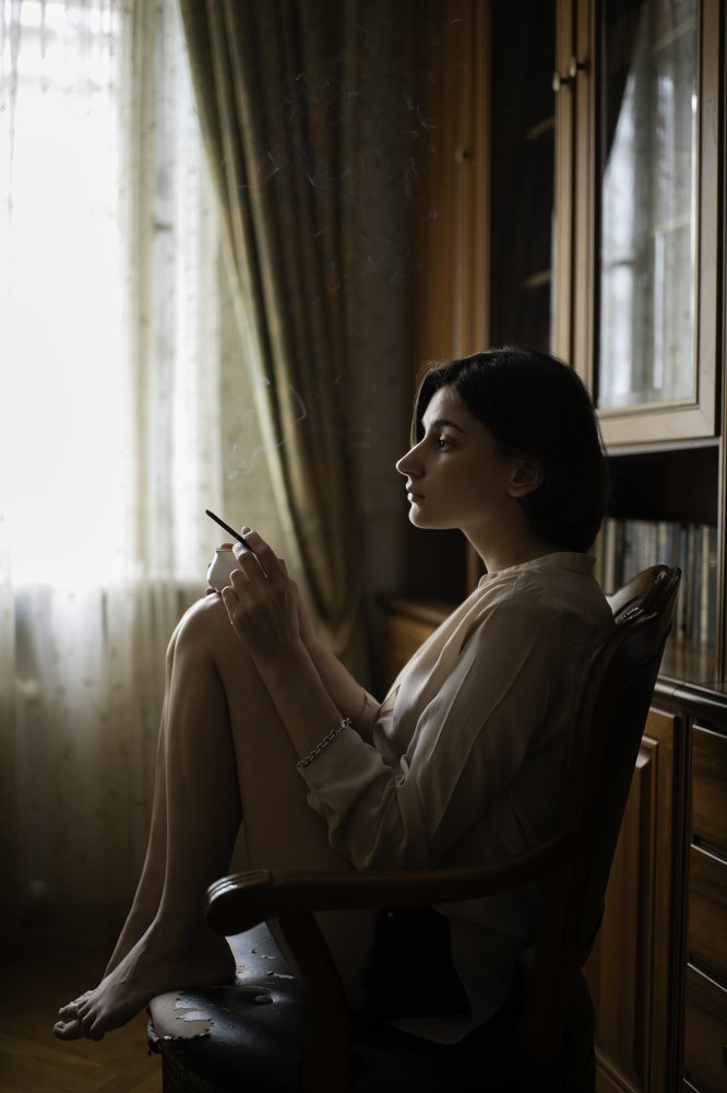 Барышня с сигаретой