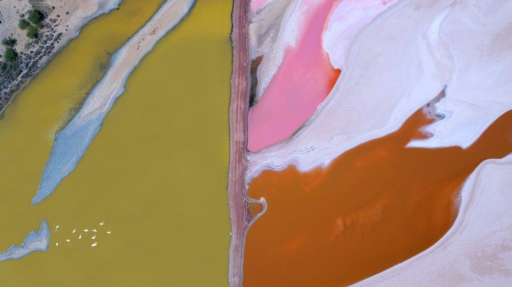 تكوينات الملح من الأعلى