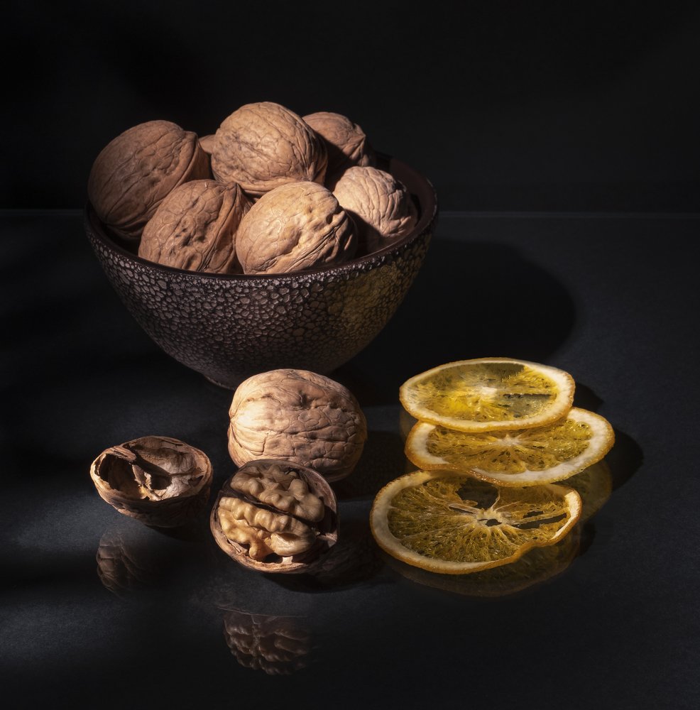 Орехи и лимон