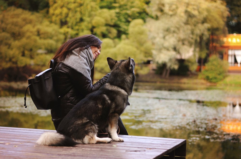 Помолчим о многом