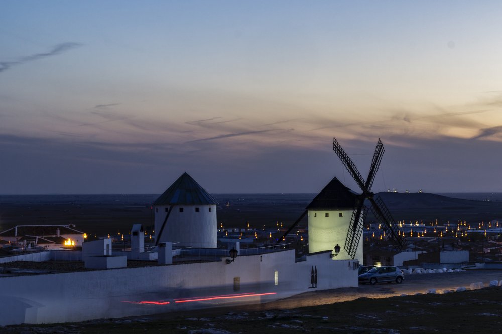 A LOS PIES DE LOS GIGANTES.