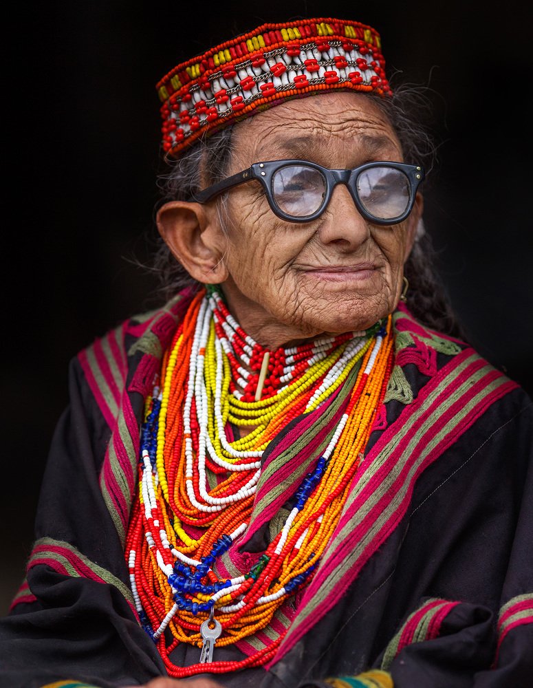 9 Decades face story