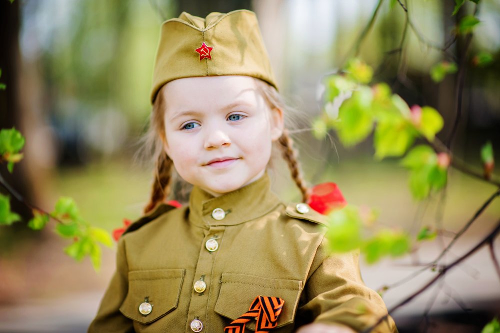 Светлый май