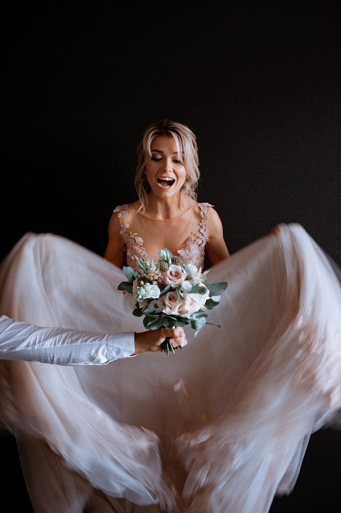 Привет милая.