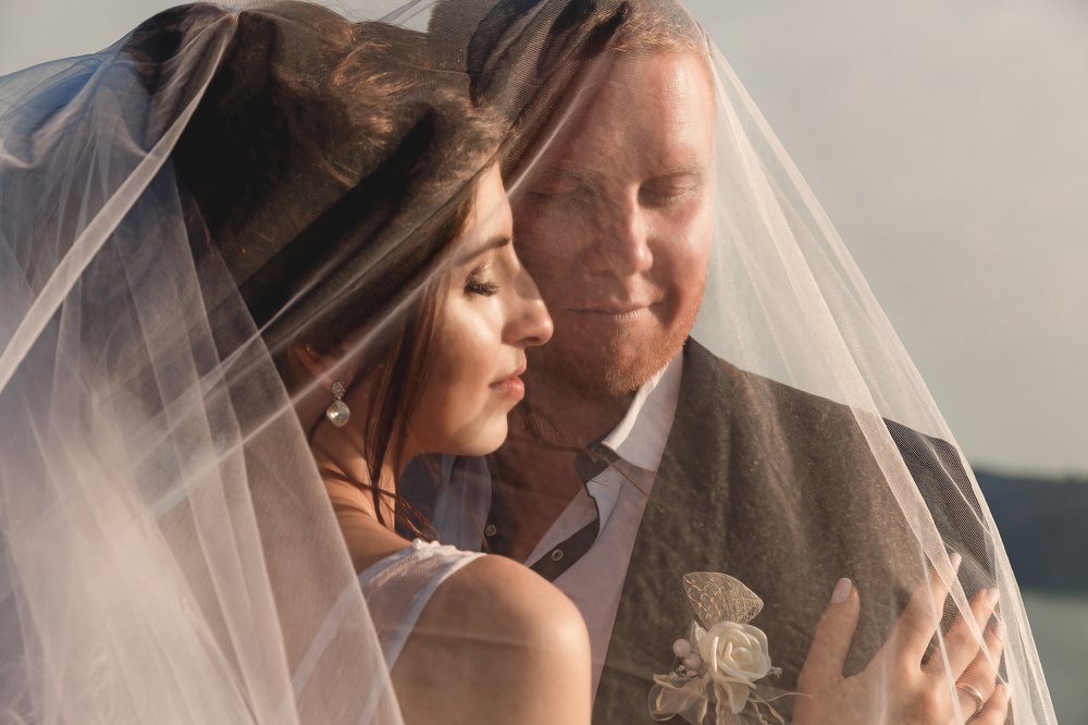 Нежность объятий