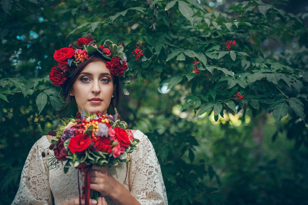 Young bride in boho style. Summer colors.