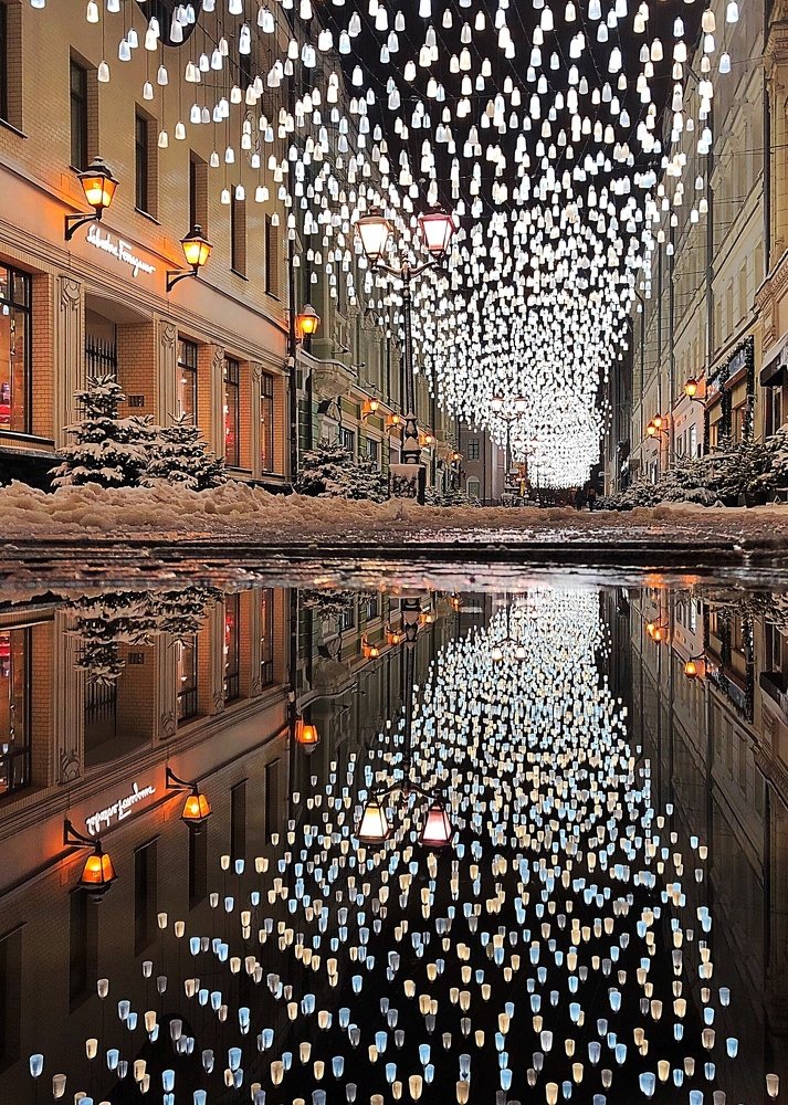 Столешников