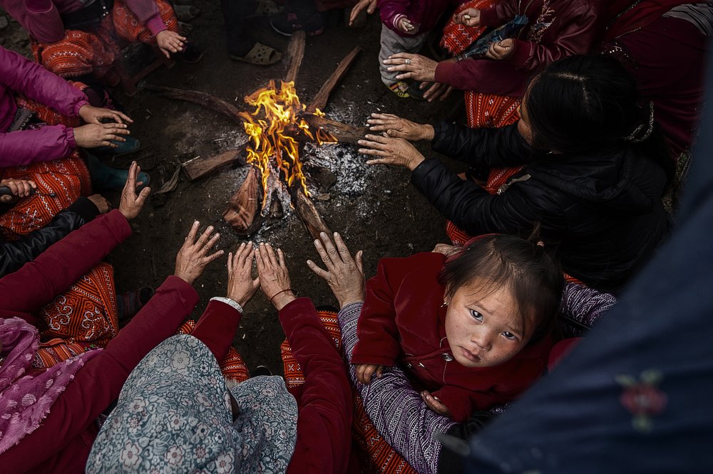 Bếp lửa đầu đông