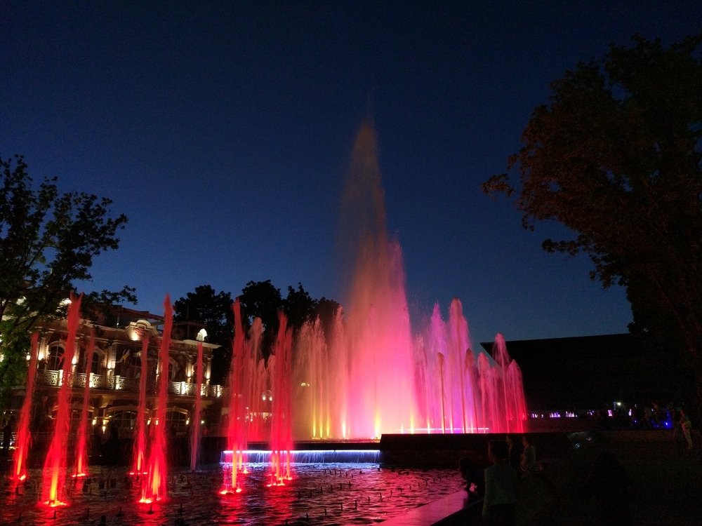 поющие фонтаны г. Краснодар