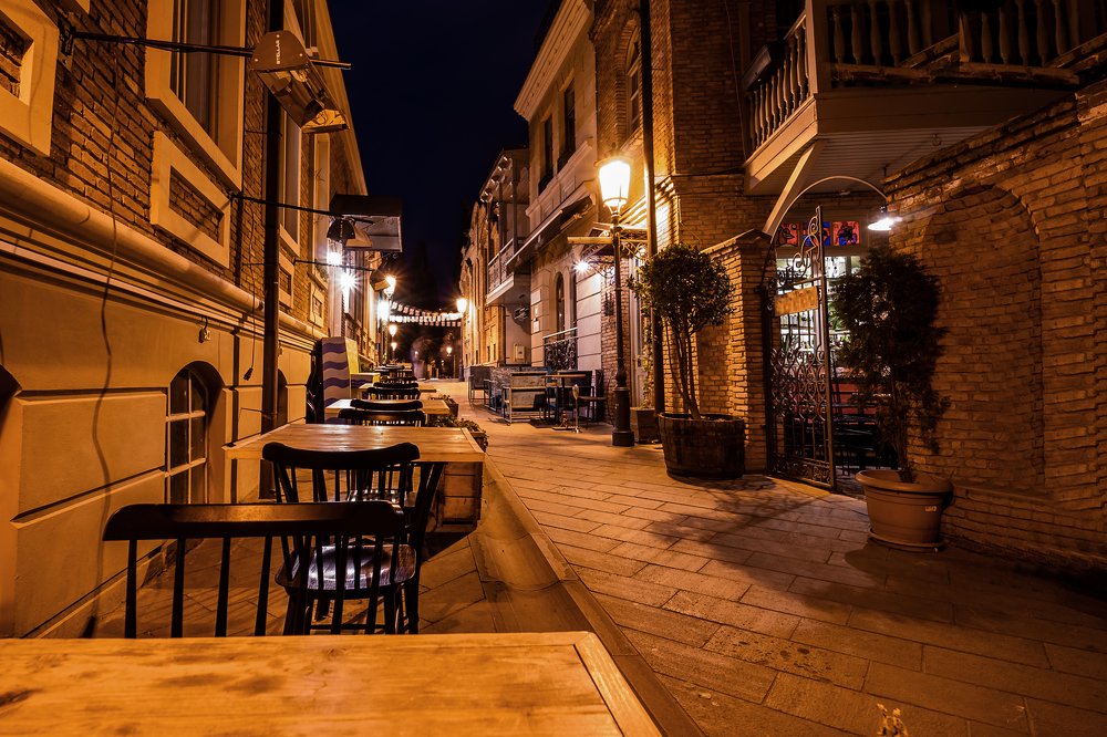 Улица в старом городе.